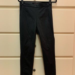 Never worn Banana Republic black Devon Pant Size 4